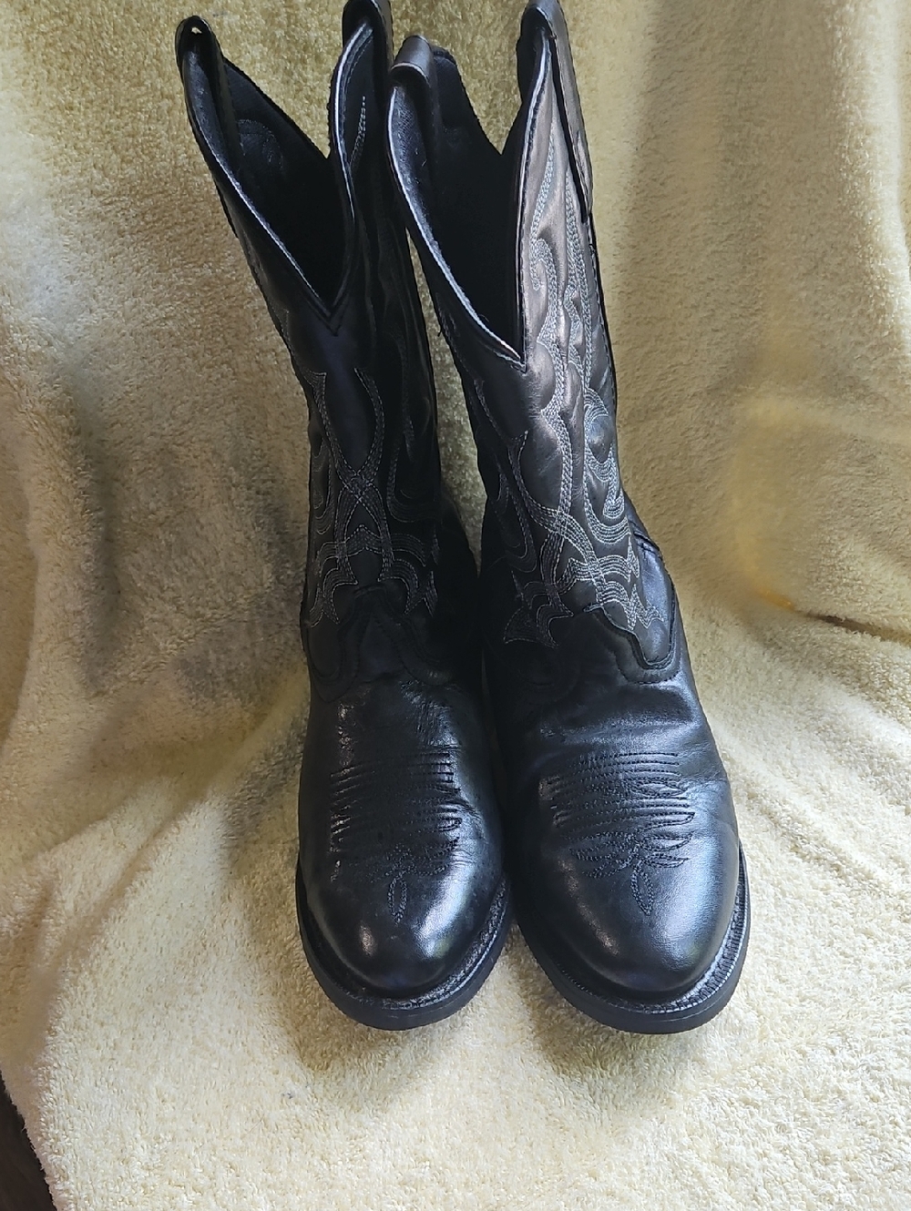 Laredo Black Leather Womans Western Cowboy Boots